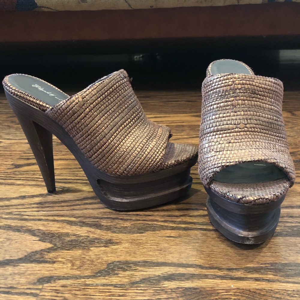 Brown wooden look heels